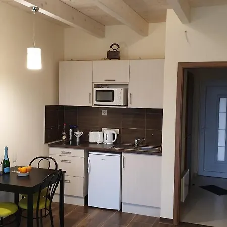 Búzavirág Apartamento Balatonakali